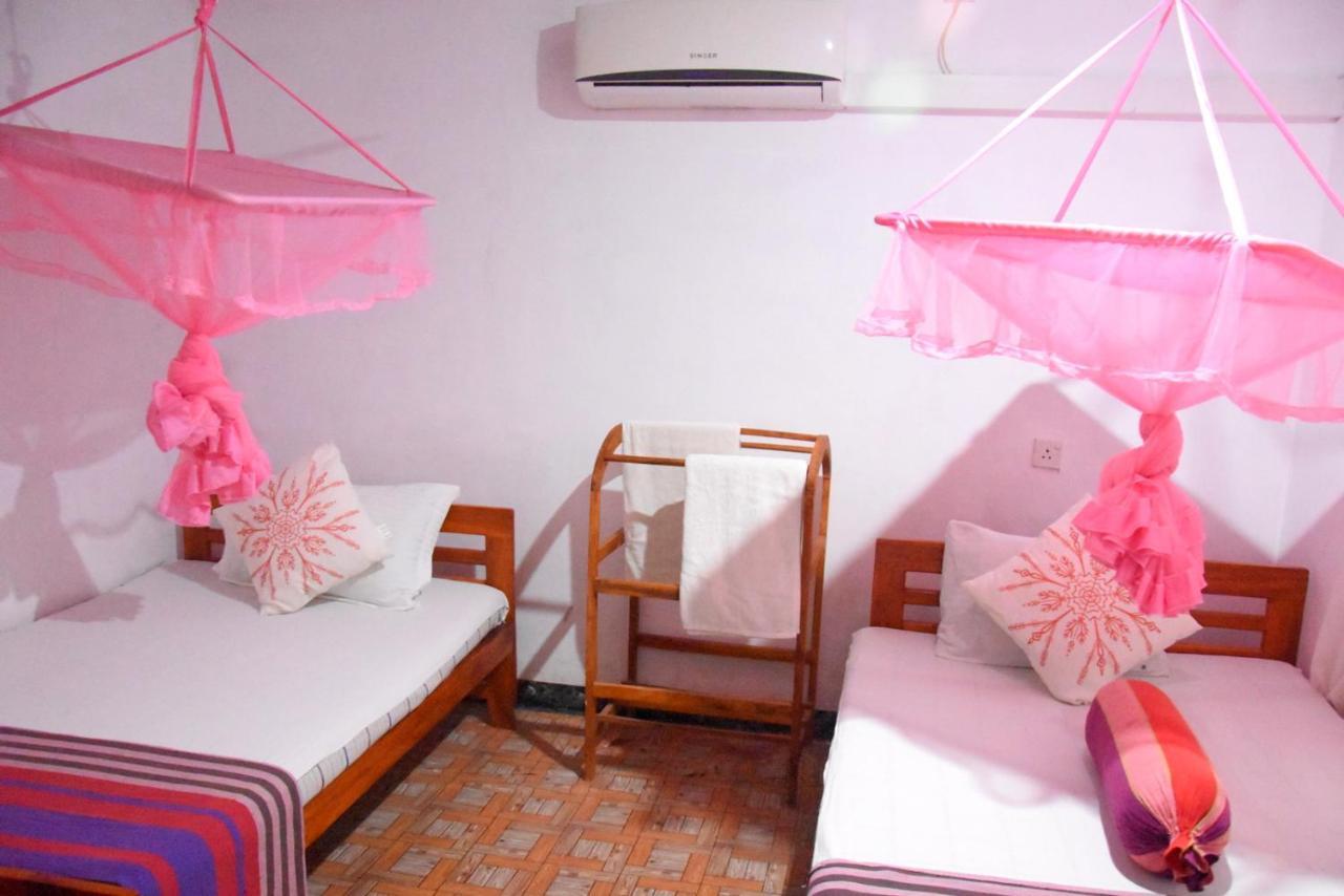 S P City Resort Анурадхапура Екстериор снимка