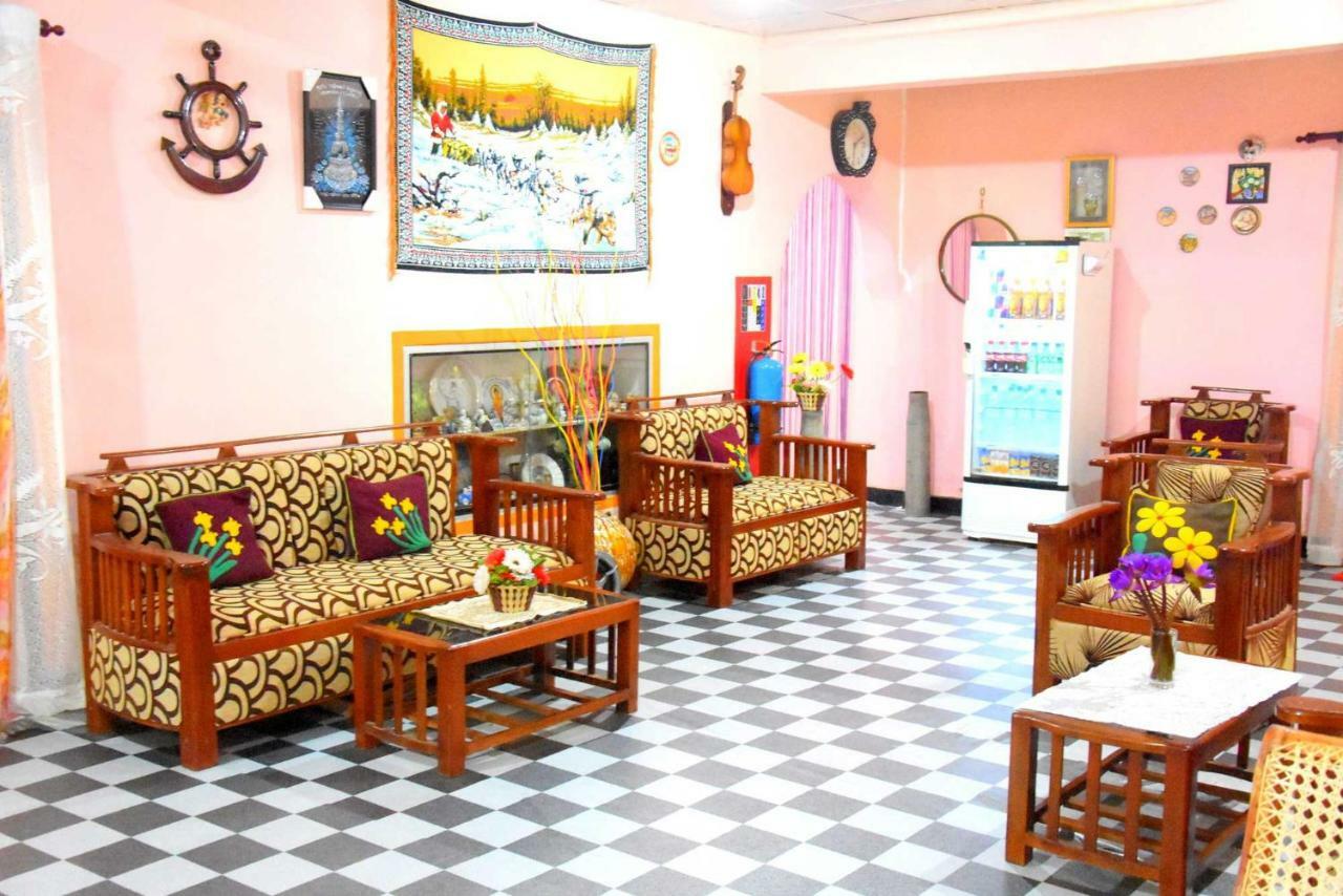 S P City Resort Анурадхапура Екстериор снимка